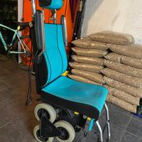 Montascale Scoiattolo a ruote con poltrona