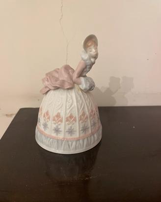 Campanella a forma di dama della Lladro