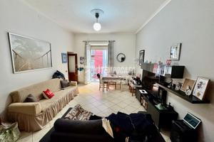 ADZ. PIAZZA CAVOUR- TRILOCALE IN BUONO STATO