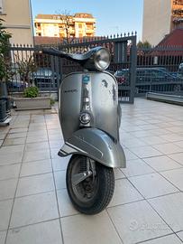 Vespa rally 200 conservato