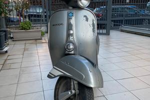 Vespa rally 200 conservato