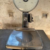 Bilancia omega vintage da negozio