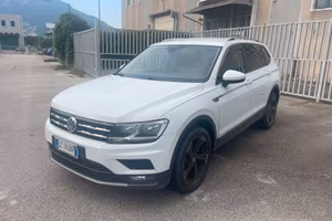 VW Tiguan Allspace 2.0 TDI DSG 7 posti - 2020