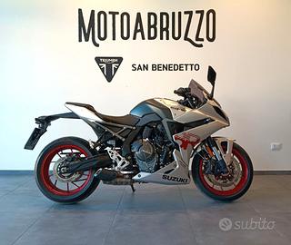 Suzuki GSX-8R