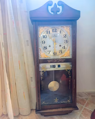 orologio a pendolo