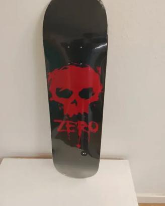 Tavola da skate Zero Skull Rossa