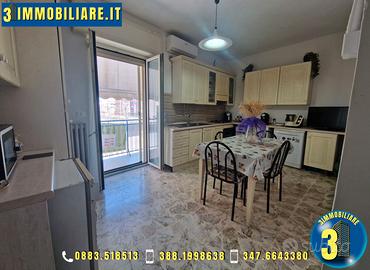 Appartamento primo piano angolare con terrazzo