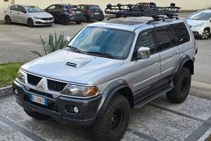 Mitsubishi Pajero Sport 2.5D WARRIOR