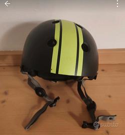 Casco bicicletta 
