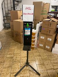 Piantana per disinfettante mani