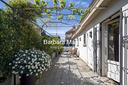 villa-di-701-m²-con-piu-di-5-locali-e-box-auto-a-m