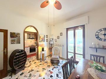 5 LOCALI A MONTEMURLO