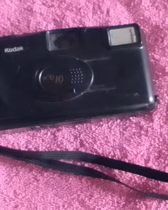 VINTAGE CAMERA KODAK 10 35 mm