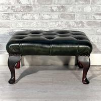 Poggiapiedi Chesterfield inglese vintage in pelle