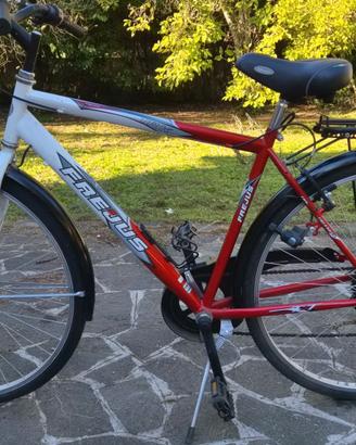 Bicicletta Frejus Steel Frame City Bike 28