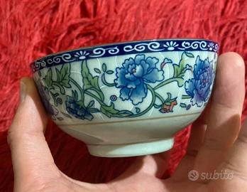 Tazza Cinese con dei dipinti a mano originali