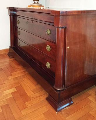 Cassettone stile Impero in Mogano