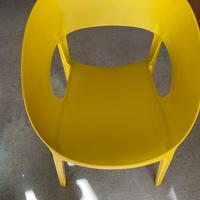 Sedie gialle
