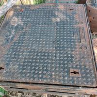 Chiusini ghisa 80x80 c250