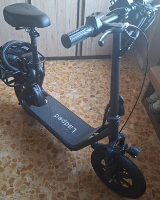 Monopattino elettrico Ladped prezzo trattabile
