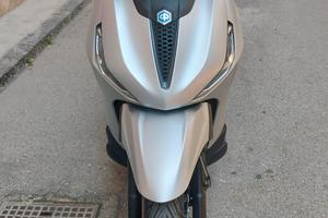Beverly 400S