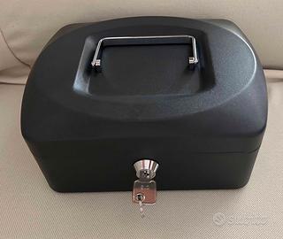 CASSETTA SICUREZZA MEDIA CON CHIAVE - NUOVA