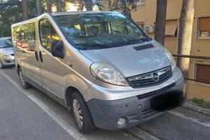 Opel Vivaro passo lungo