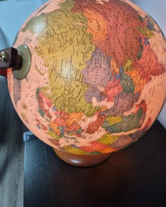 Mappamondo Illuminato 