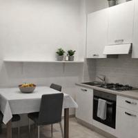 Monolocale moderno di 41 mq in zona centrale e ser