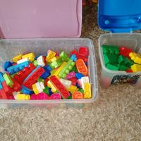 mattoncini gommosi e rigidi 