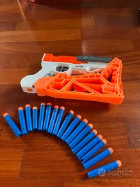 Nerf pistola con dardi