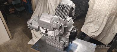 motore + cambio moto guzzi850t5