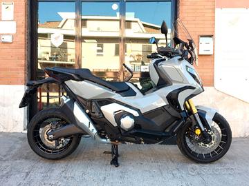 Honda X-ADV 750 DCT 2021 - FINANZIAMENTI