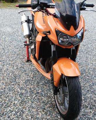 Kawasaki z750