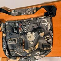 Borsa a tracolla Eastpak 