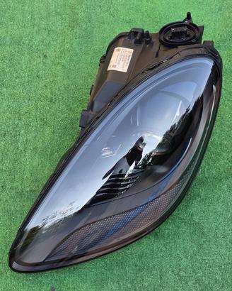 PORSCHE CAYMAN BOXTER GTS 982 BI-XENON Faro Fanale