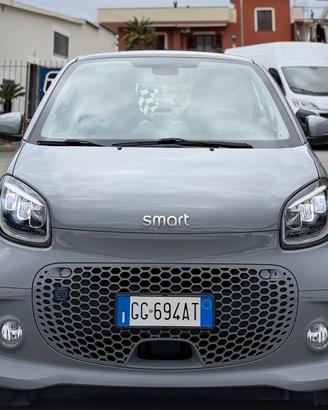 Smart Fortwo EQ Racingrey