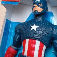 Captain America più cubo Rubik