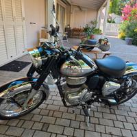 Royal Enfield Classic 350 - 2025