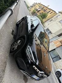 Mercedes-Benz GLA 200 d - Full Optional