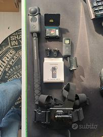 Insta360 X2 + Accessori
