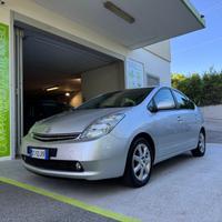 Toyota Prius 1.5 HYBRID UNIPROP. GARANZIA 24 MESI