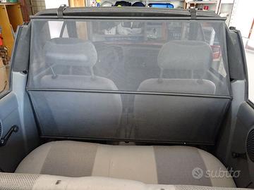 Frangivento Ford Escort d'epoca, completo perfetto