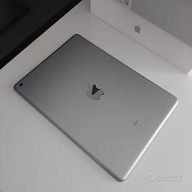 Ipad 5 th gen - grigio