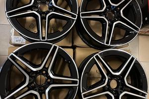 Cerchi mercedes GLA GLB RAGGIO 19 amg