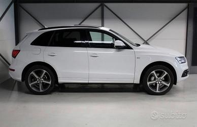 Audi Q5 tetto panoramico