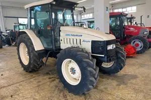 Trattore lamborghini premium 1060 dt
