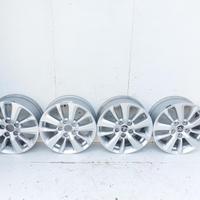 426110DK50 SET CERCHI IN LEGA R16 TOYOTA YARIS CRO