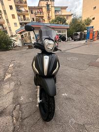 Beverly 300 i.e. km. 16000