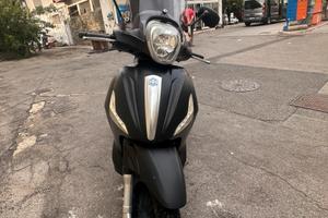Beverly 300 i.e. km. 16000